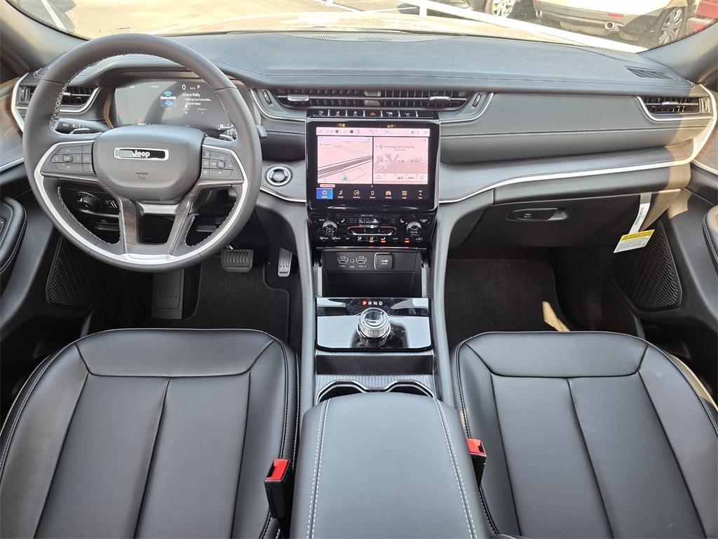 new 2025 Jeep Grand Cherokee L car, priced at $44,381