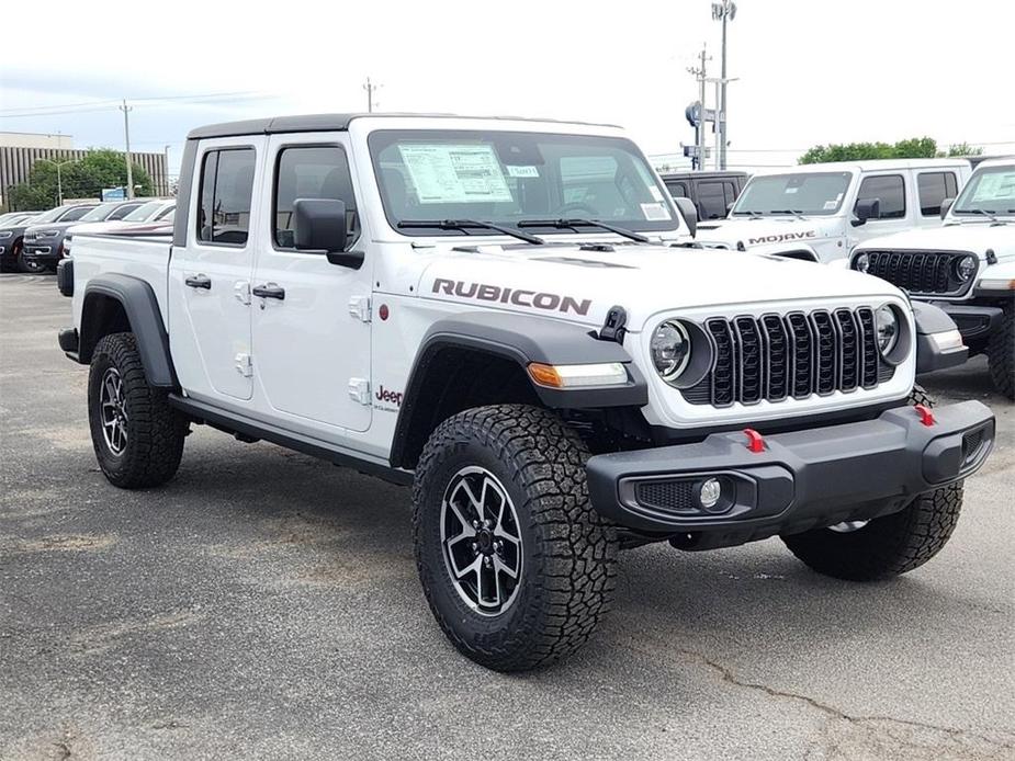 new 2024 Jeep Gladiator car, priced at $53,980