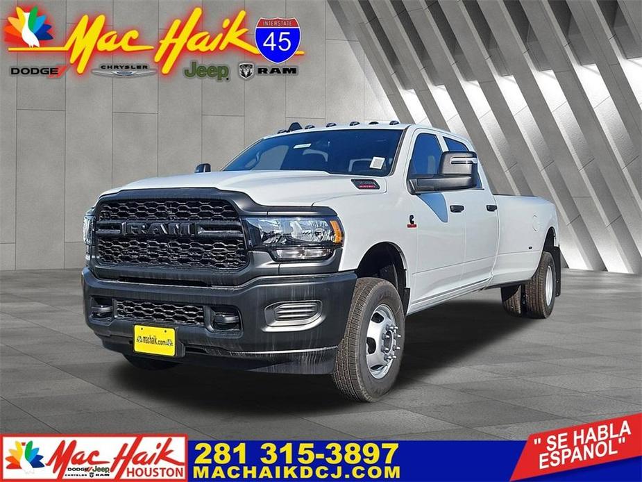 new 2024 Ram 3500 car, priced at $62,693