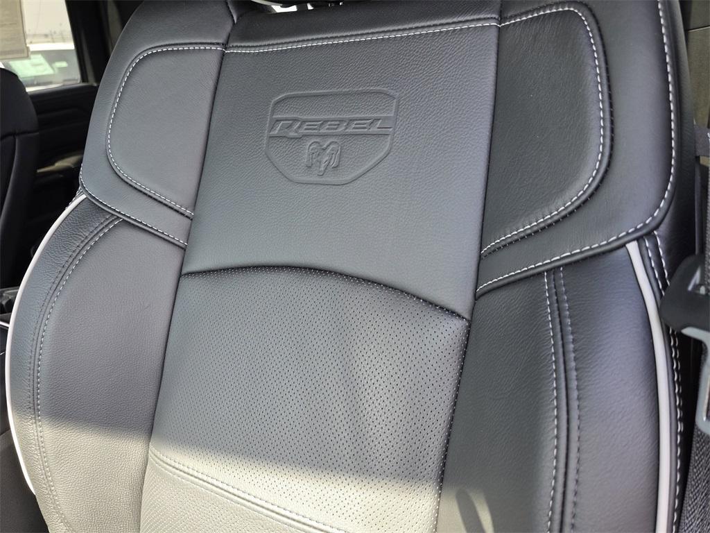 new 2025 Ram 2500 car, priced at $81,760