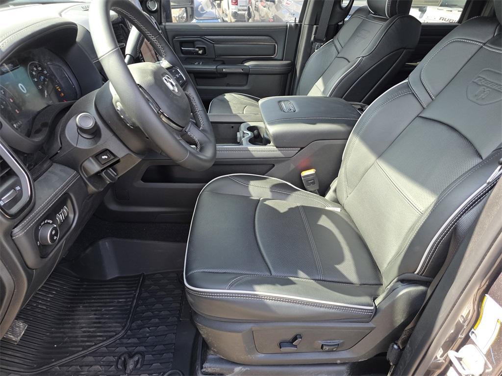 new 2025 Ram 2500 car, priced at $81,760