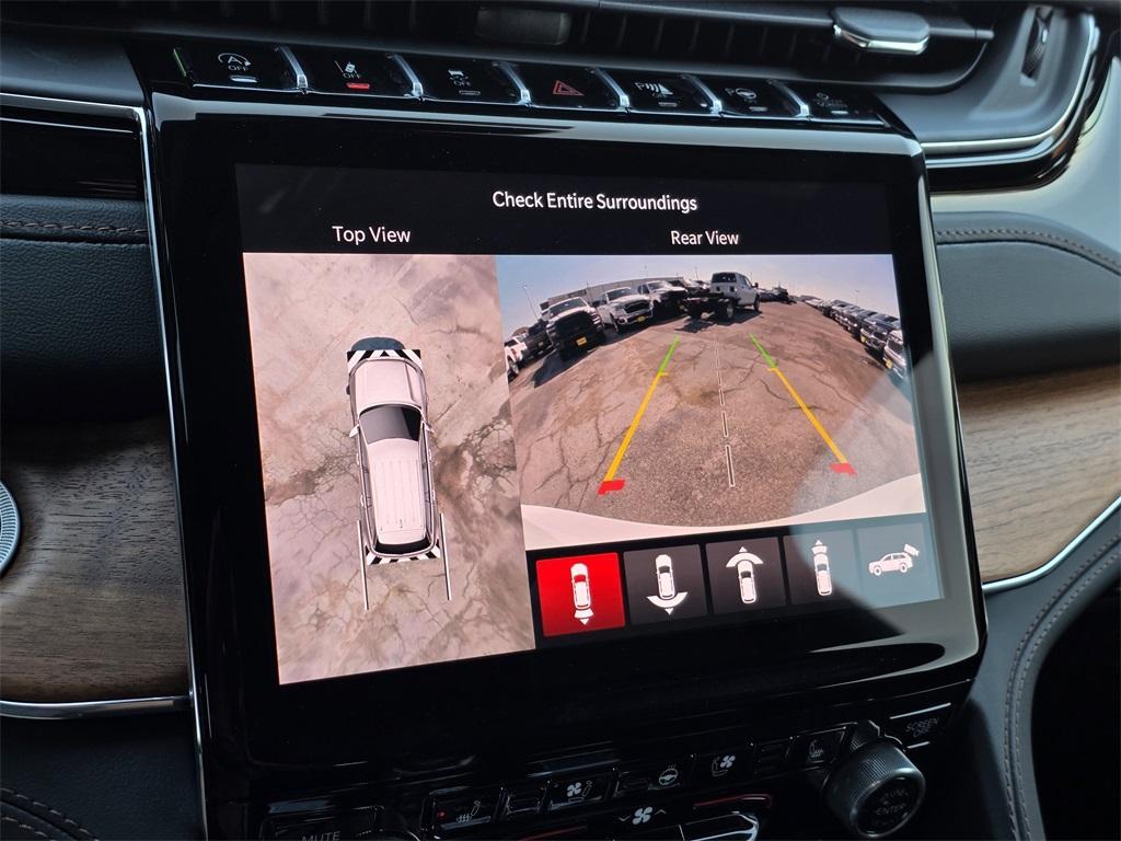 new 2025 Jeep Grand Cherokee car, priced at $57,368