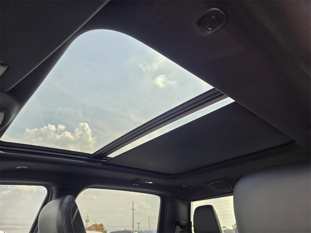 new 2026 Ram 1500 car, priced at $61,604