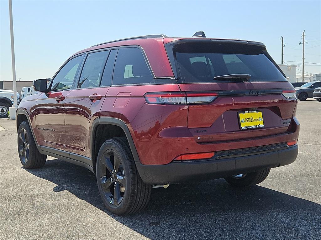 new 2025 Jeep Grand Cherokee car, priced at $40,991