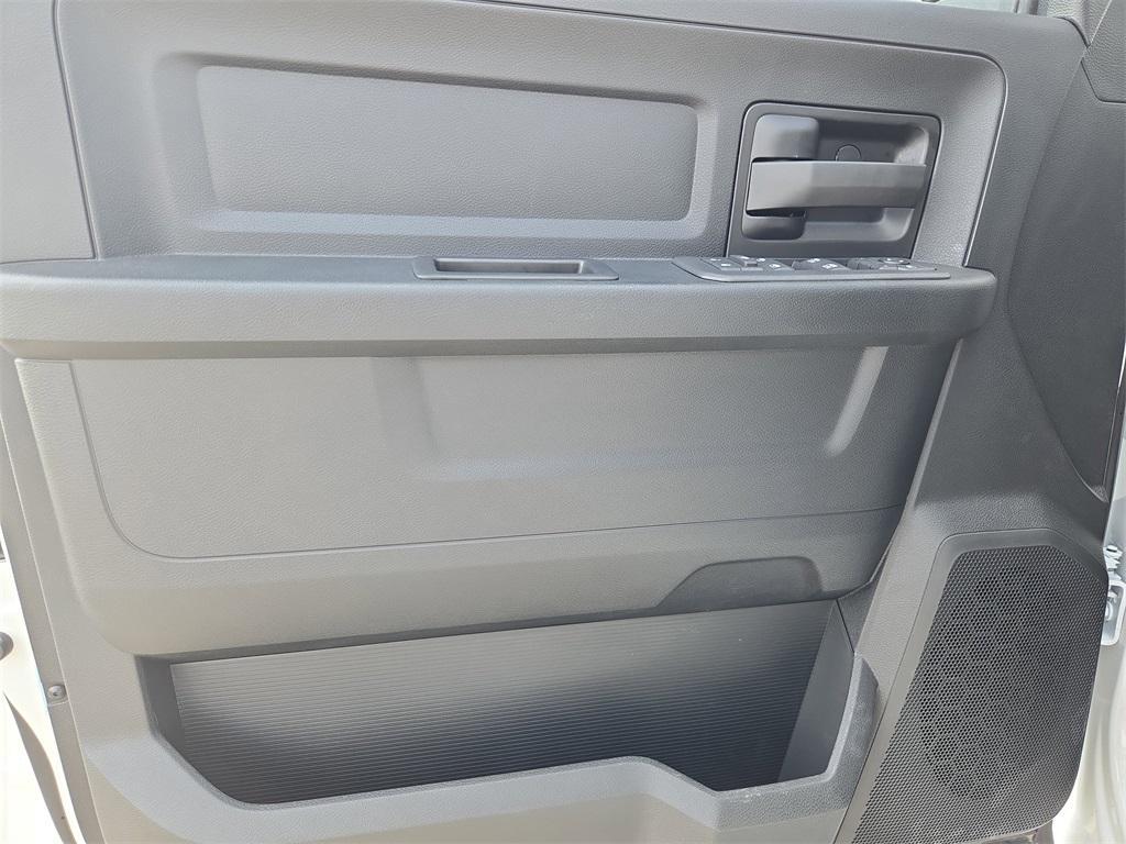 new 2025 Ram 2500 car, priced at $59,991