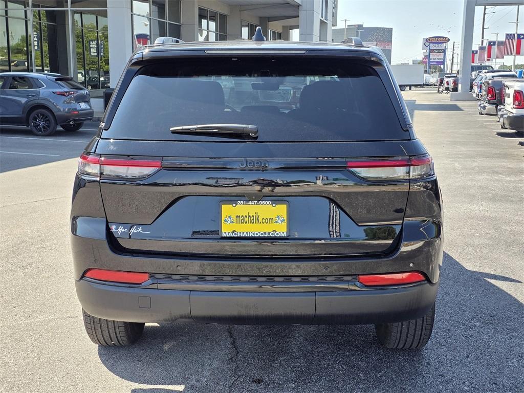 used 2025 Jeep Grand Cherokee car, priced at $36,499