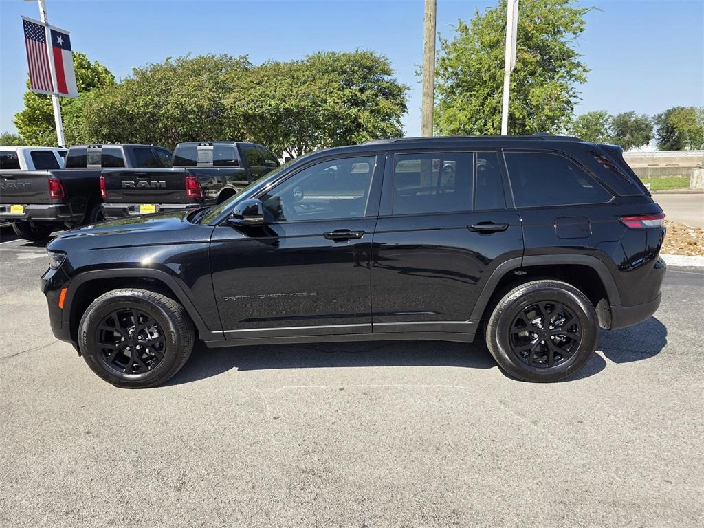 used 2025 Jeep Grand Cherokee car, priced at $36,499