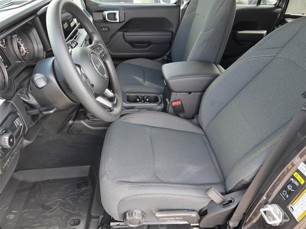 new 2026 Jeep Wrangler car, priced at $39,455