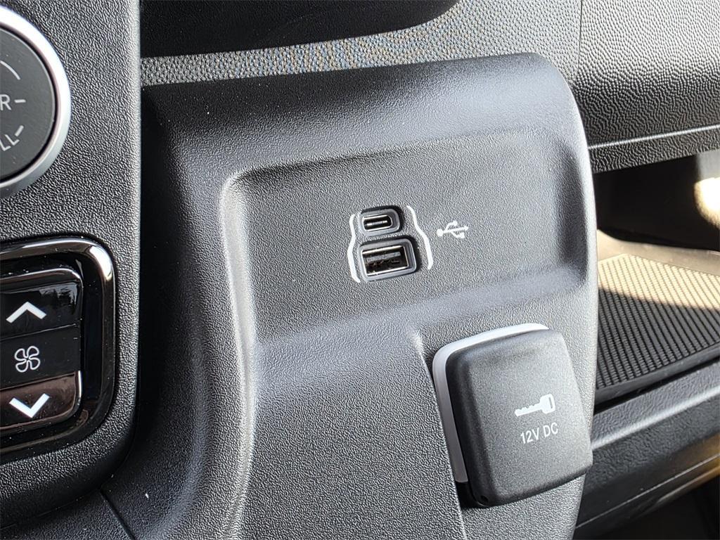 new 2025 Ram ProMaster 1500 car, priced at $40,548