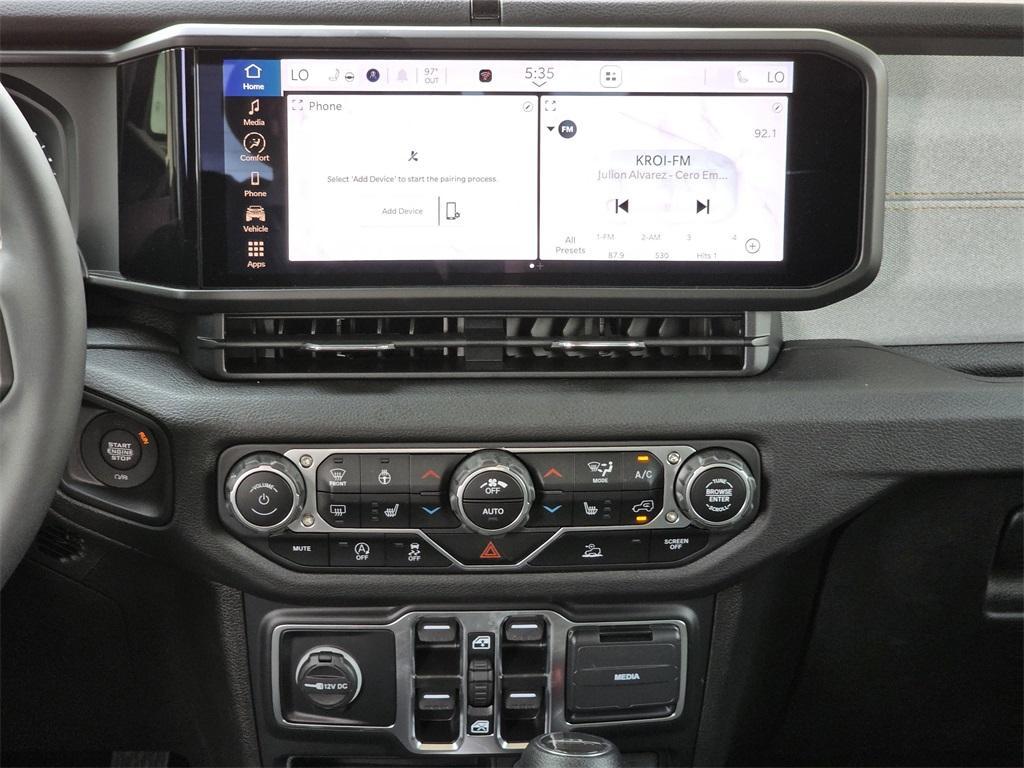 new 2024 Jeep Gladiator car, priced at $39,436