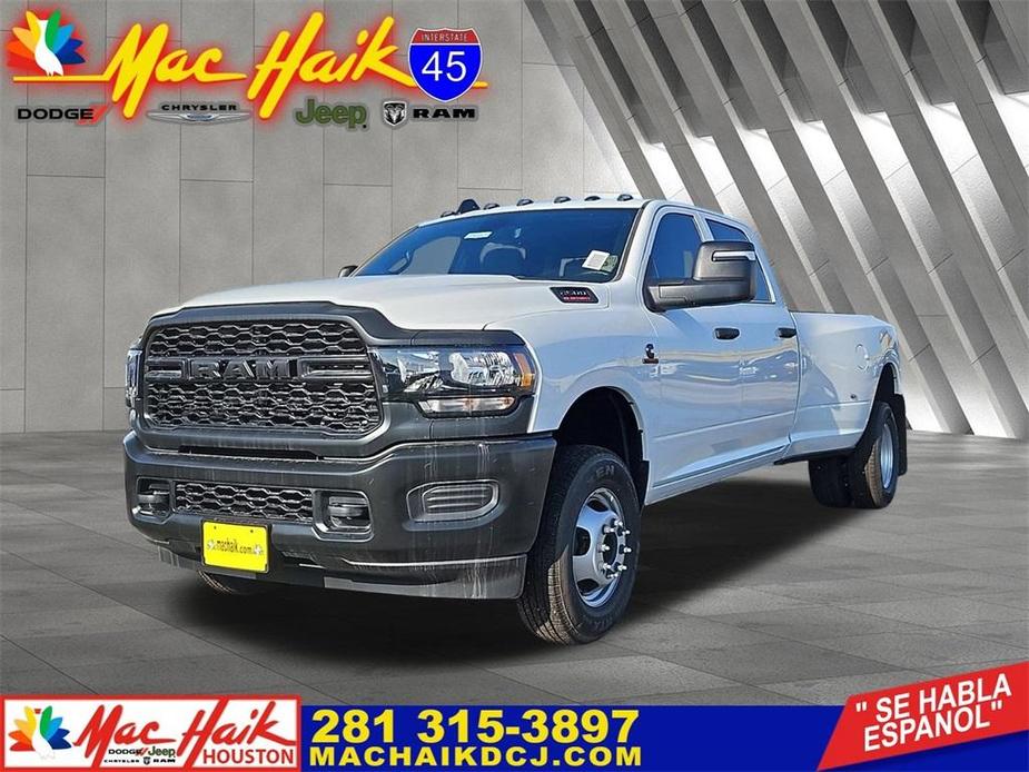 new 2024 Ram 3500 car, priced at $62,693