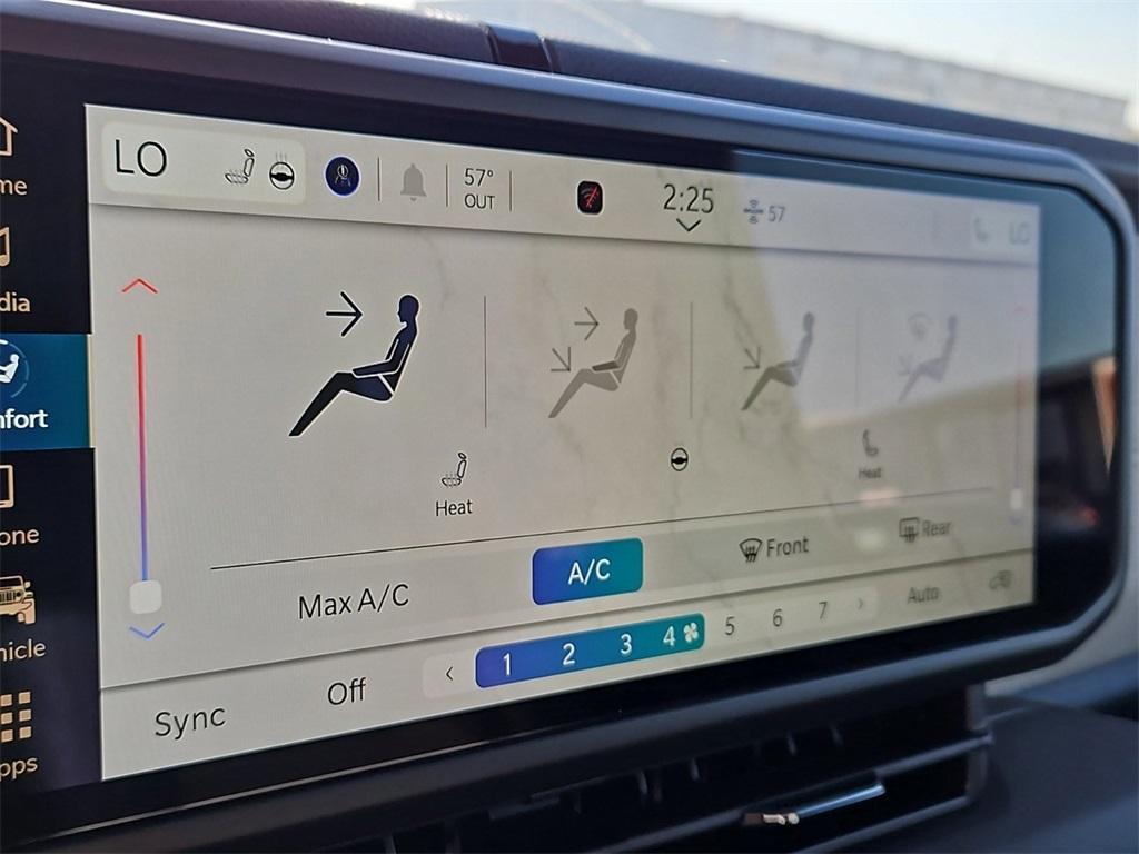 new 2025 Jeep Wrangler car, priced at $39,991