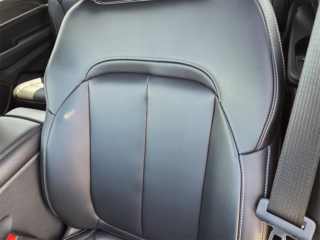 new 2025 Jeep Grand Cherokee L car, priced at $42,991