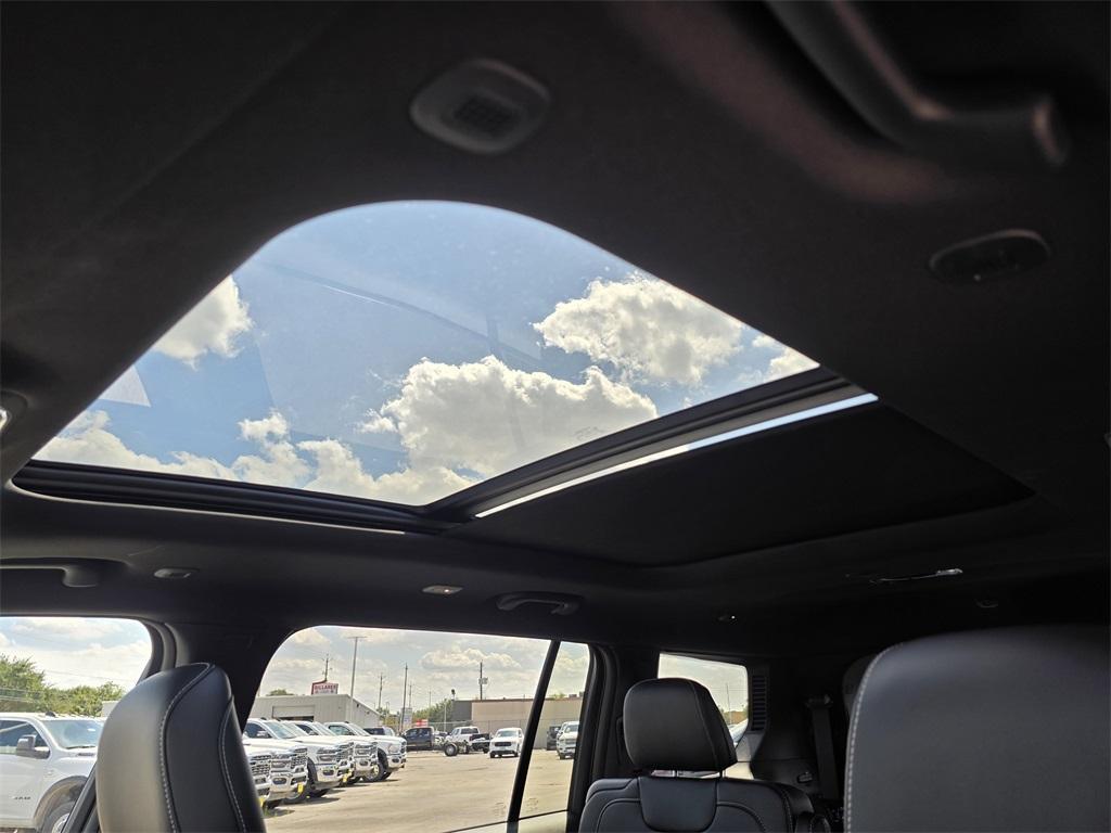 new 2025 Jeep Grand Cherokee L car, priced at $42,991