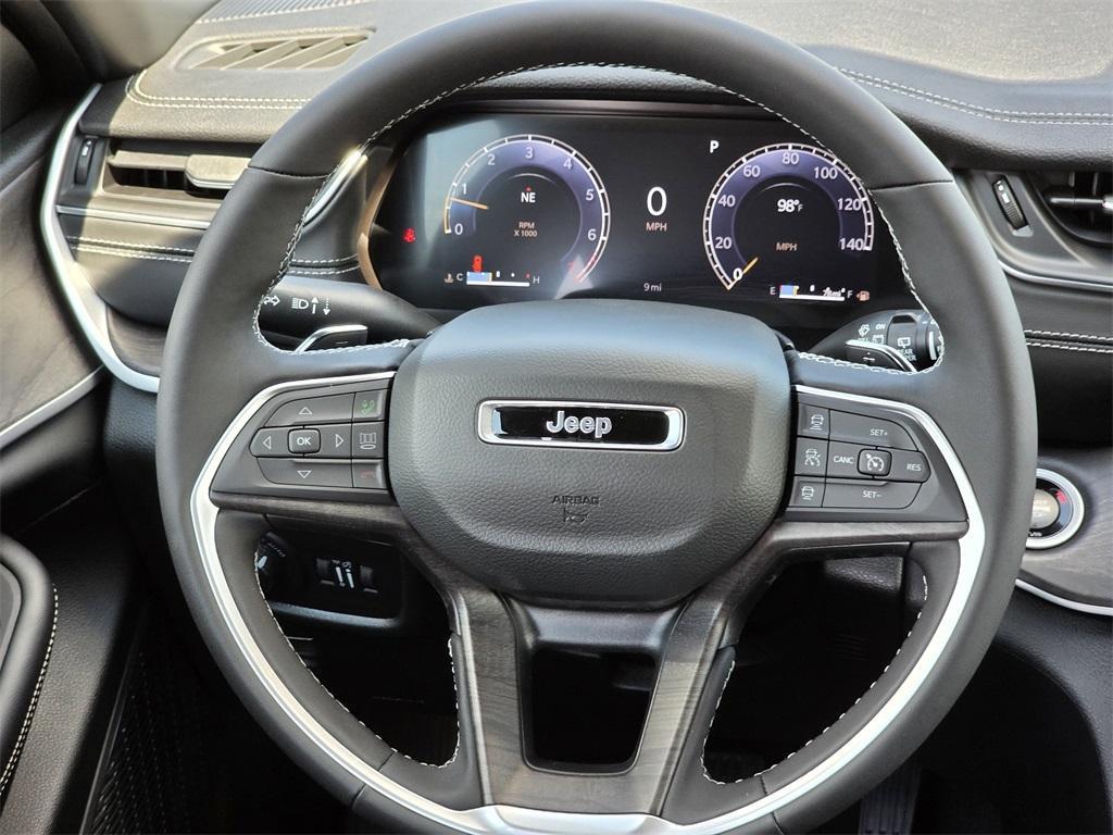 new 2025 Jeep Grand Cherokee L car, priced at $42,991