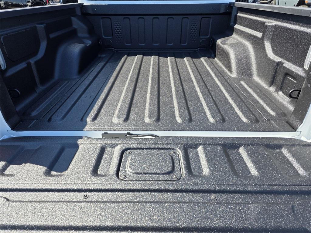 new 2025 Jeep Gladiator car, priced at $40,538