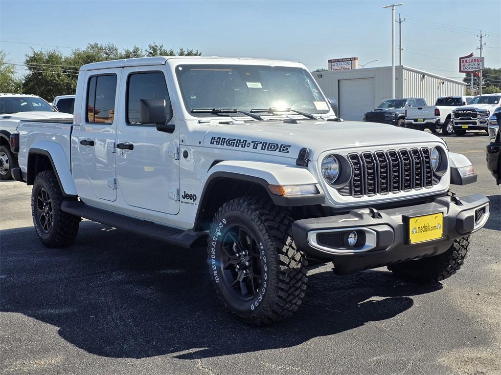 new 2025 Jeep Gladiator car, priced at $40,538
