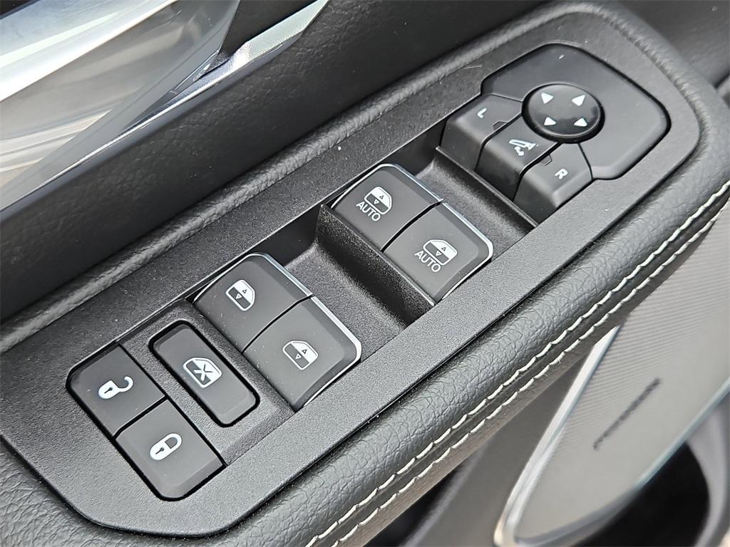 new 2025 Ram 1500 car, priced at $59,772