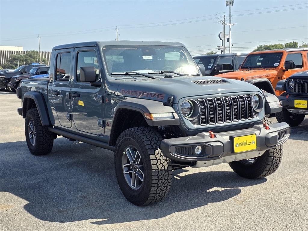 new 2025 Jeep Gladiator car, priced at $47,097