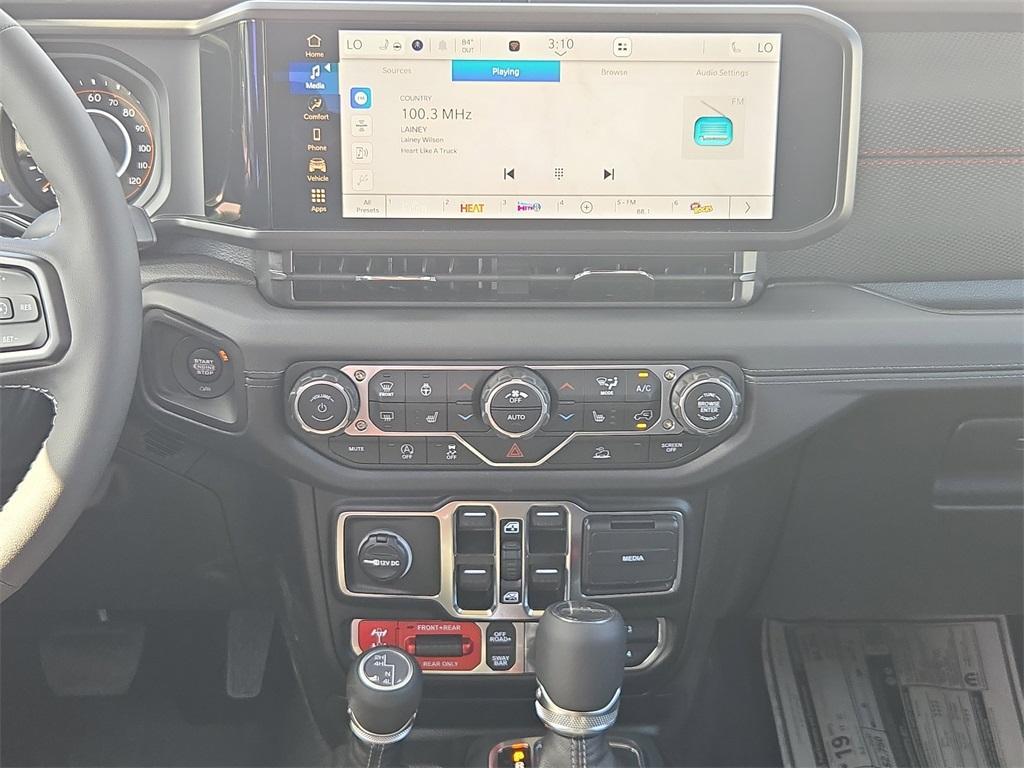 new 2025 Jeep Gladiator car, priced at $46,996