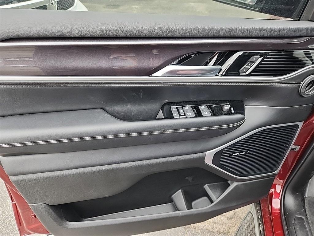 new 2024 Jeep Wagoneer L car, priced at $65,545