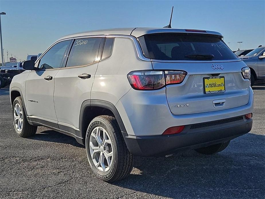 new 2024 Jeep Compass car, priced at $26,686