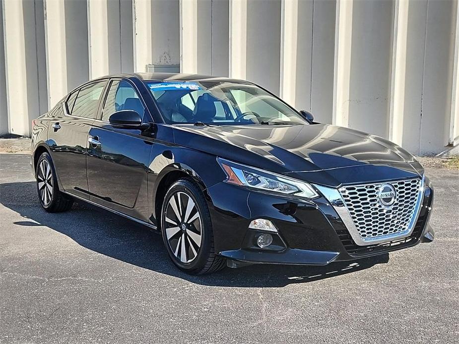 used 2019 Nissan Altima car, priced at $16,499