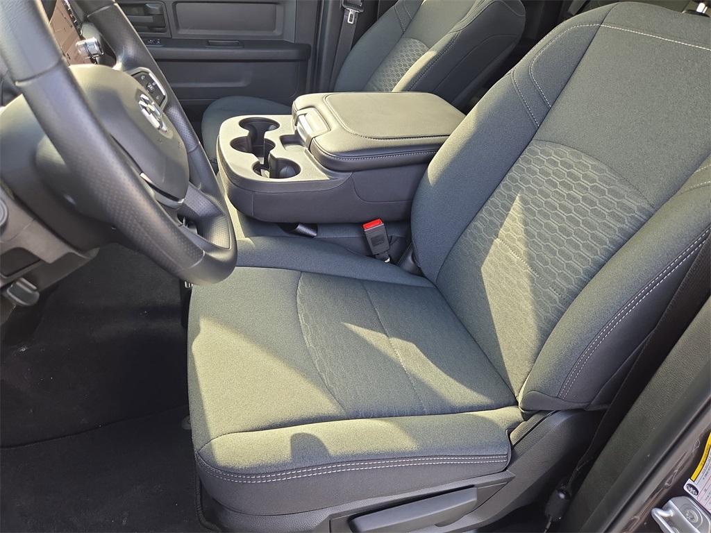 new 2025 Ram 2500 car, priced at $61,887