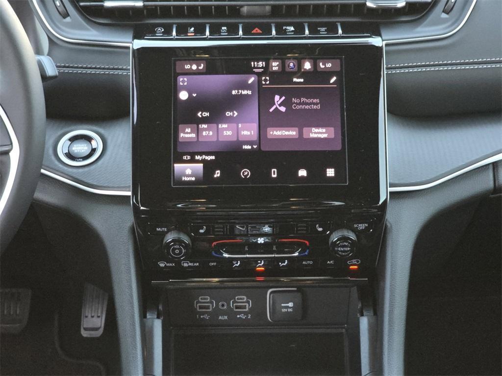 new 2025 Jeep Grand Cherokee car, priced at $34,579