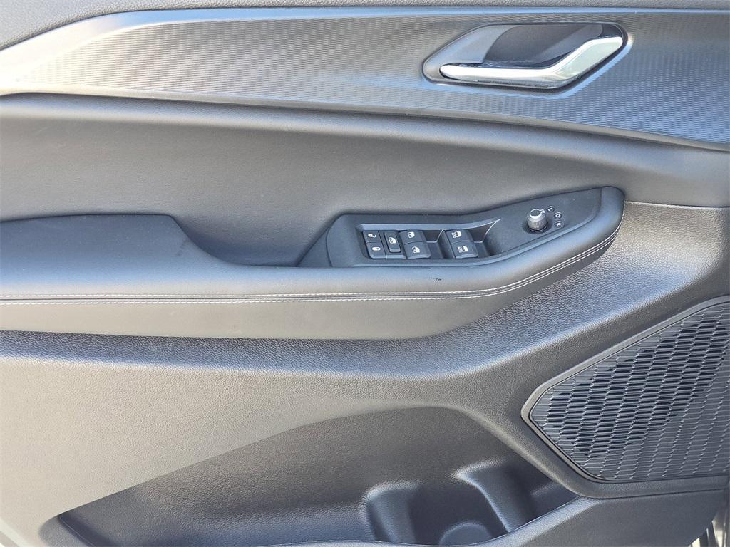 new 2025 Jeep Grand Cherokee car, priced at $34,579