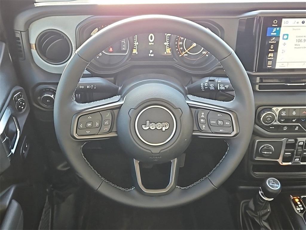 new 2025 Jeep Wrangler car, priced at $45,305