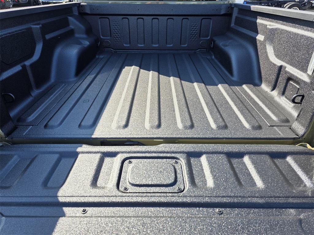 new 2025 Jeep Gladiator car, priced at $39,716