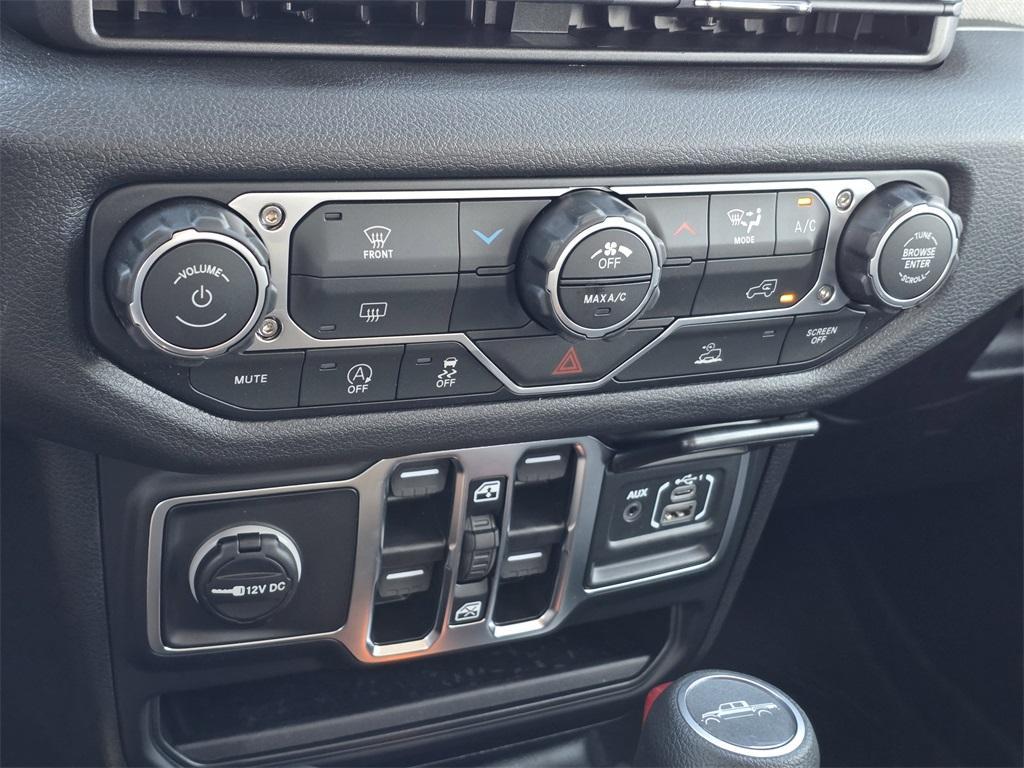 new 2025 Jeep Gladiator car, priced at $39,716