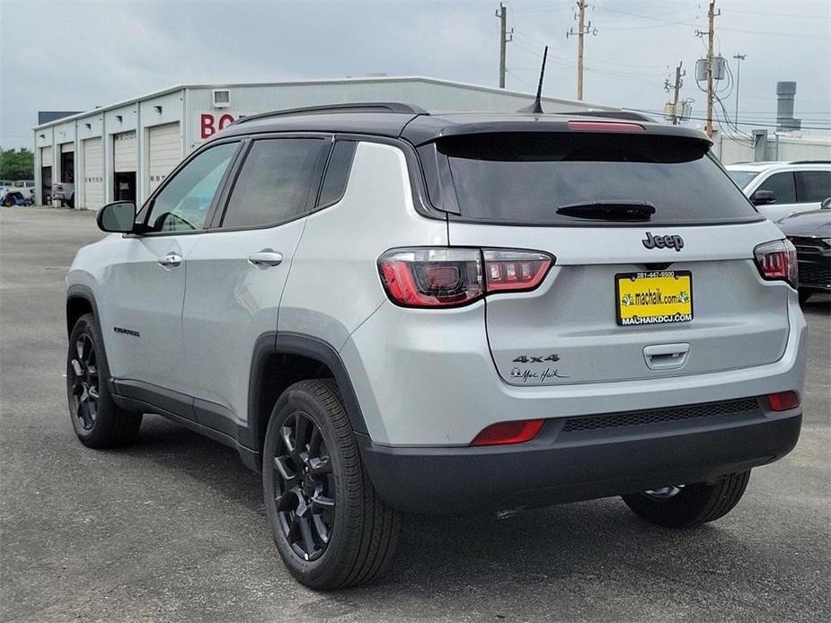 new 2024 Jeep Compass car, priced at $31,998