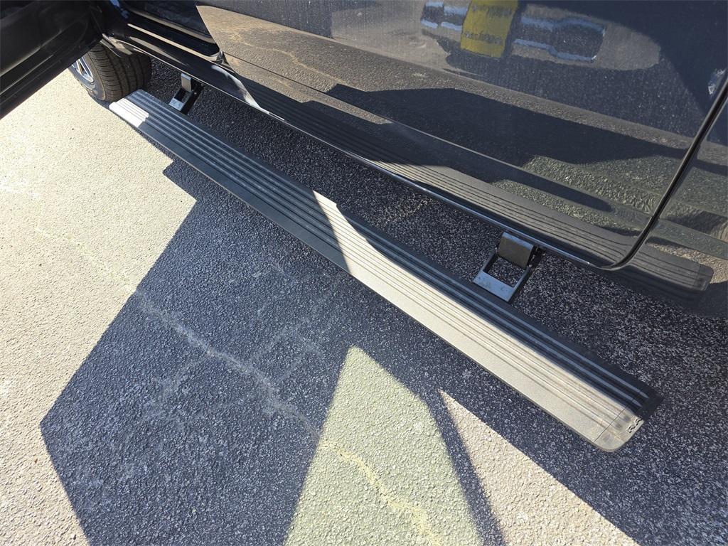 new 2026 Ram 1500 car, priced at $60,627