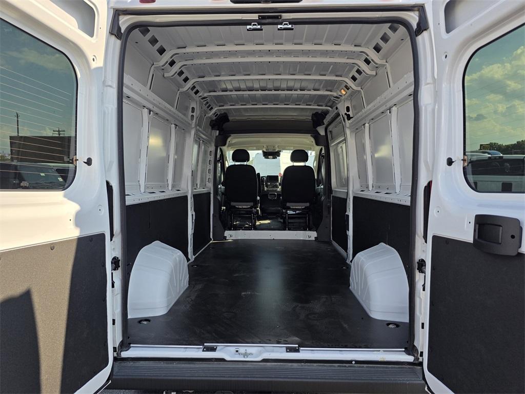 new 2025 Ram ProMaster 2500 car, priced at $44,920