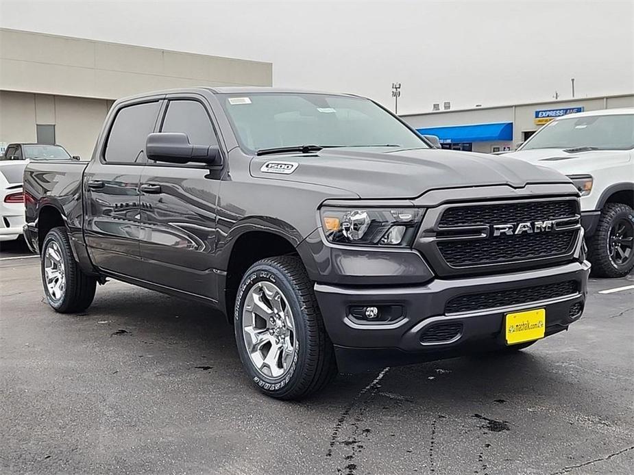 new 2024 Ram 1500 car, priced at $42,430