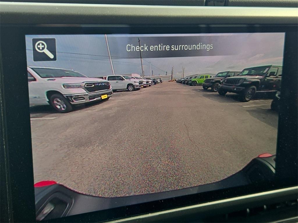 new 2025 Jeep Gladiator car, priced at $46,996