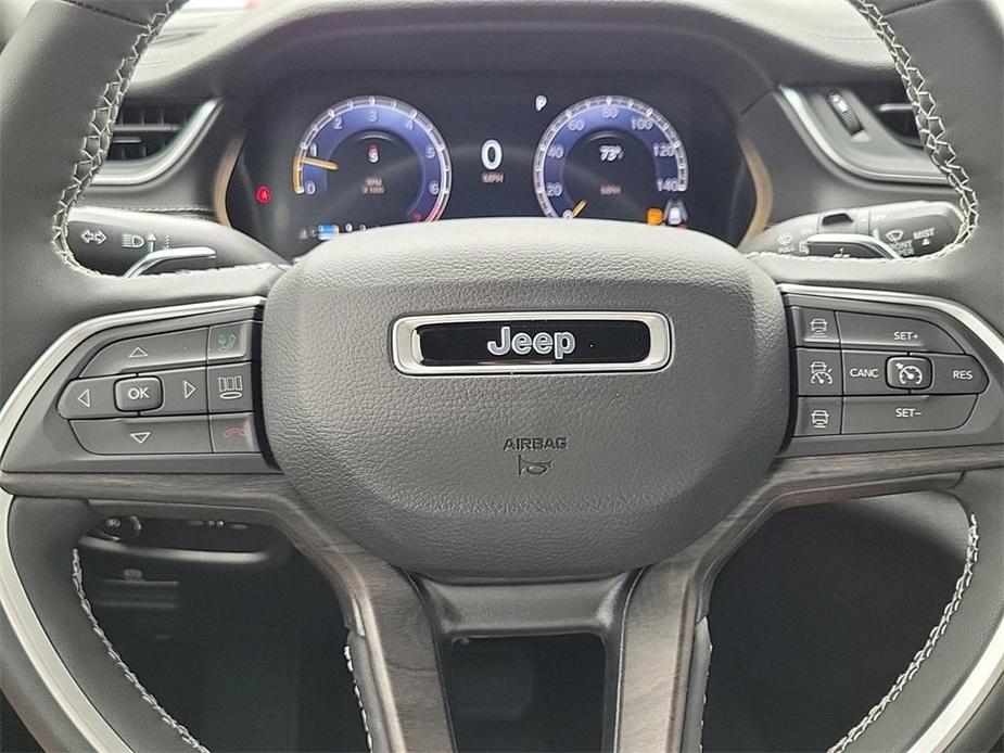 new 2024 Jeep Grand Cherokee car, priced at $47,328