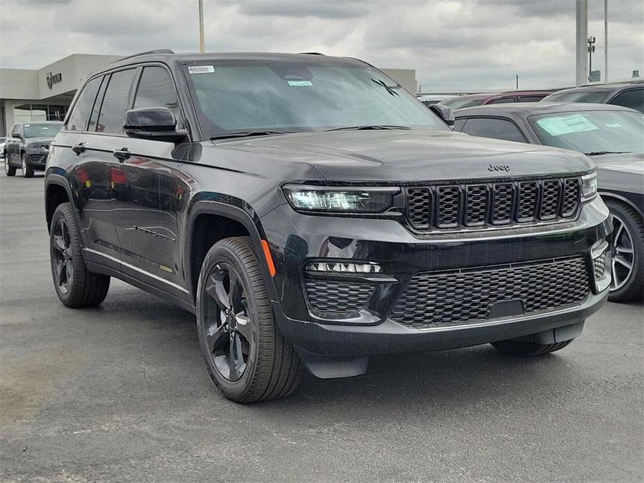 new 2024 Jeep Grand Cherokee car, priced at $47,328