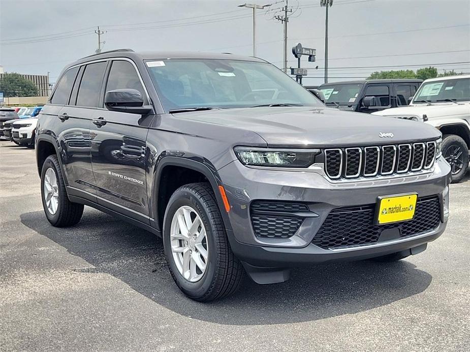 new 2024 Jeep Grand Cherokee car, priced at $37,322