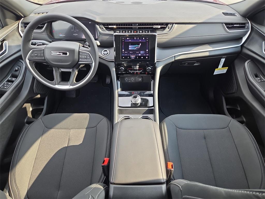 new 2025 Jeep Grand Cherokee L car, priced at $35,385