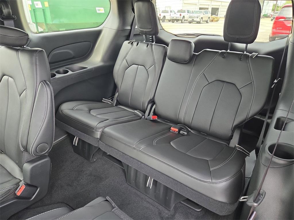 new 2025 Chrysler Voyager car, priced at $36,951