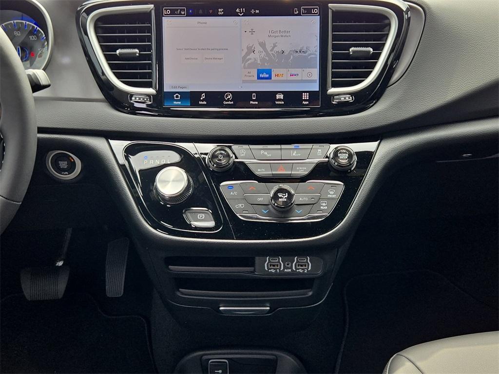 new 2025 Chrysler Voyager car, priced at $36,951