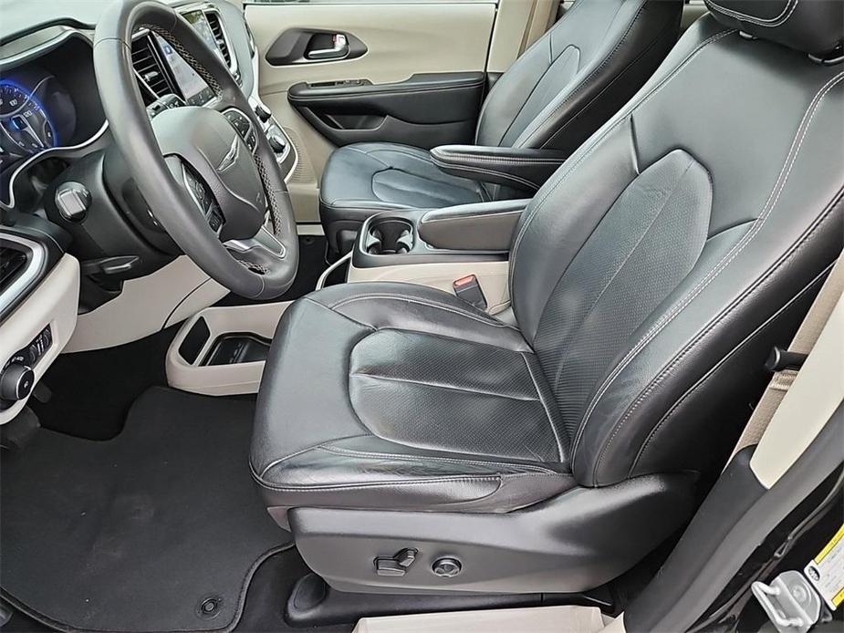 used 2022 Chrysler Pacifica car, priced at $23,999