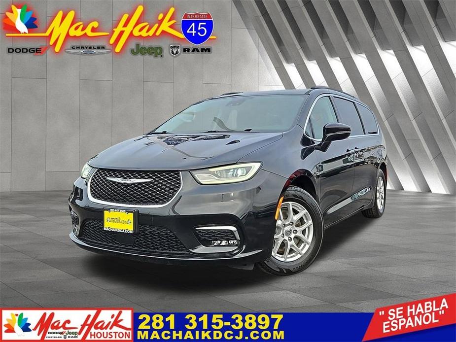 used 2022 Chrysler Pacifica car, priced at $23,999