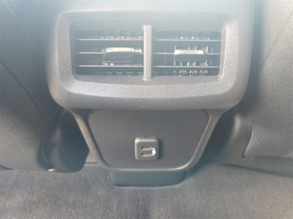 used 2023 Chevrolet Equinox car, priced at $23,099