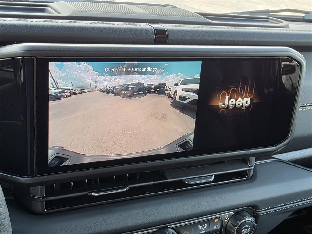 new 2025 Jeep Gladiator car, priced at $41,038