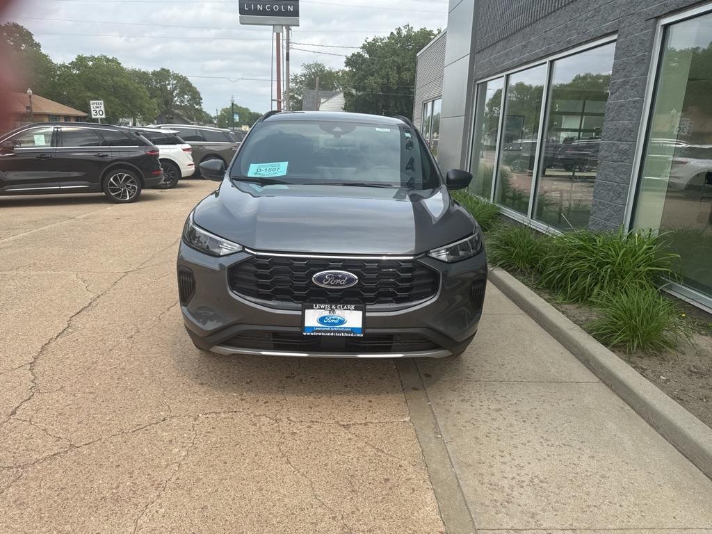 new 2025 Ford Escape car, priced at $33,498