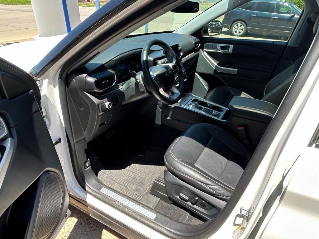 used 2022 Ford Explorer car, priced at $33,500